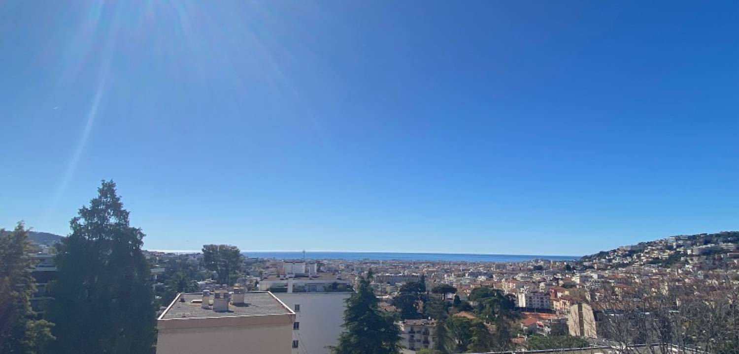 Appartement Avenue Gravier à Nice