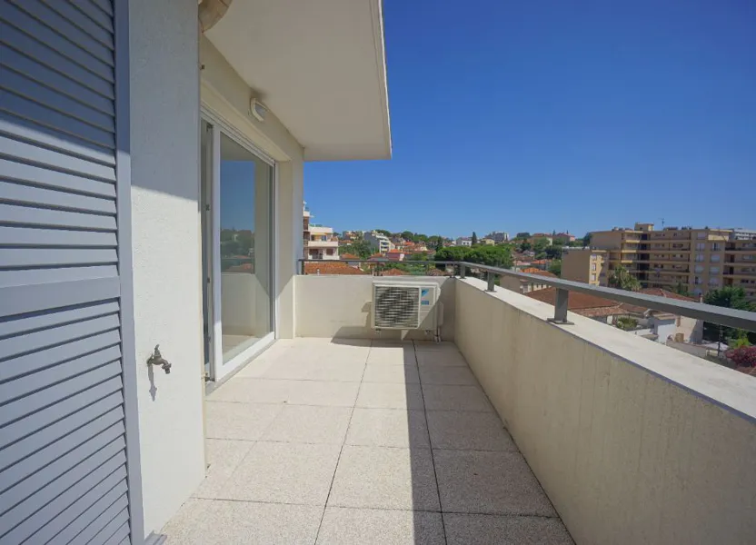 Flat Avenue Franklin Roosevelt in Le Cannet