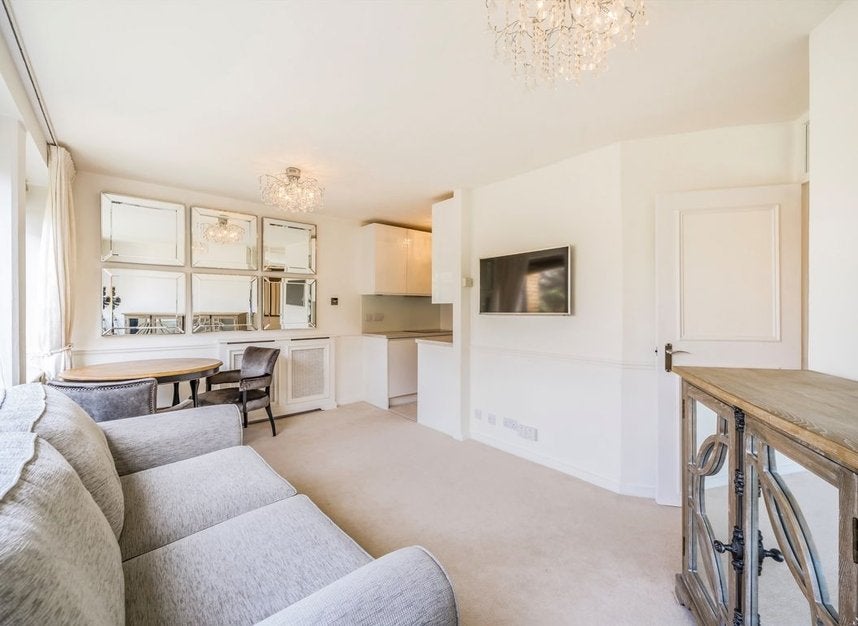 Flat Lexham Gardens in Greater London