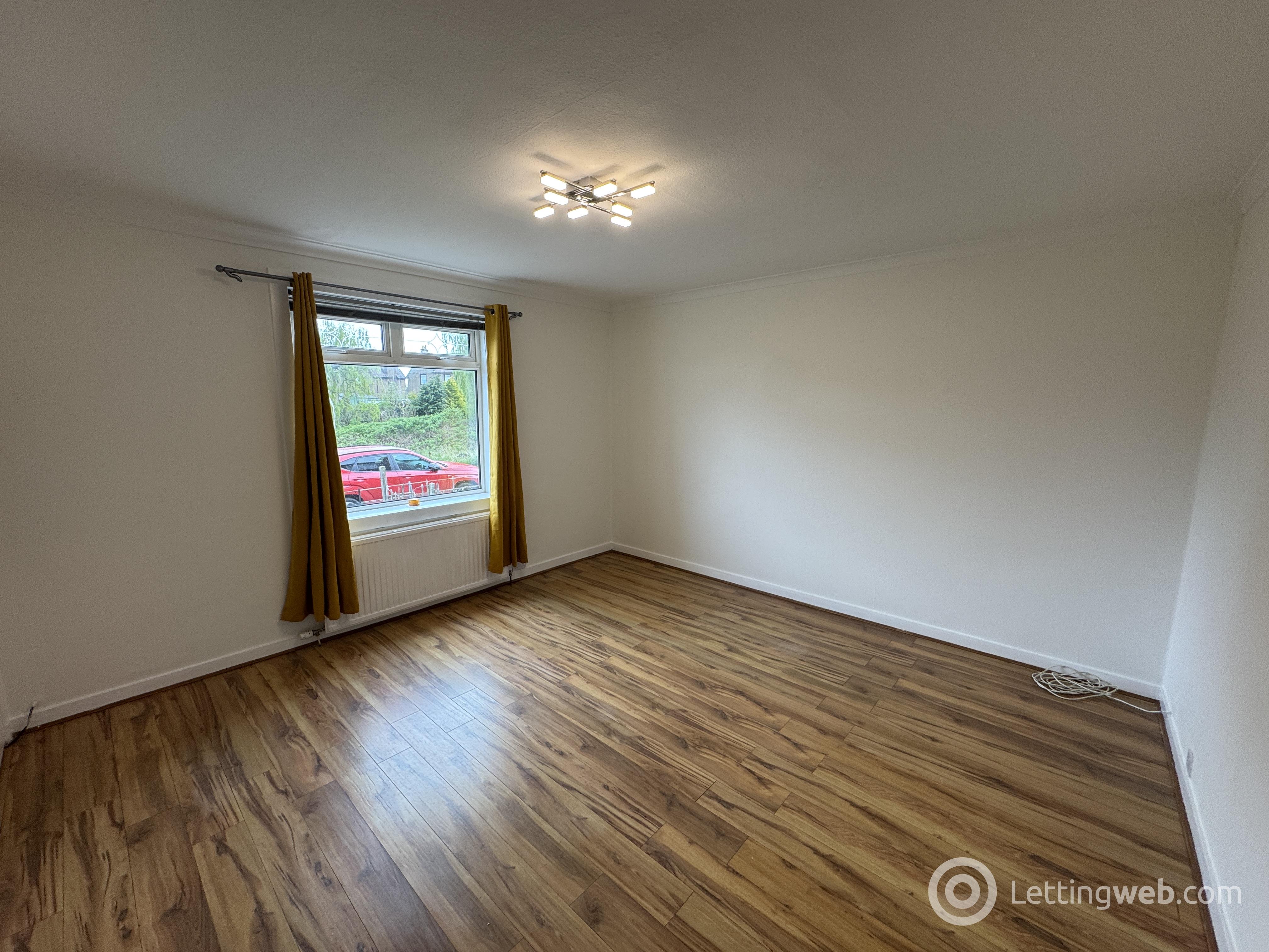 Flat Ogilvy Place in Tayport