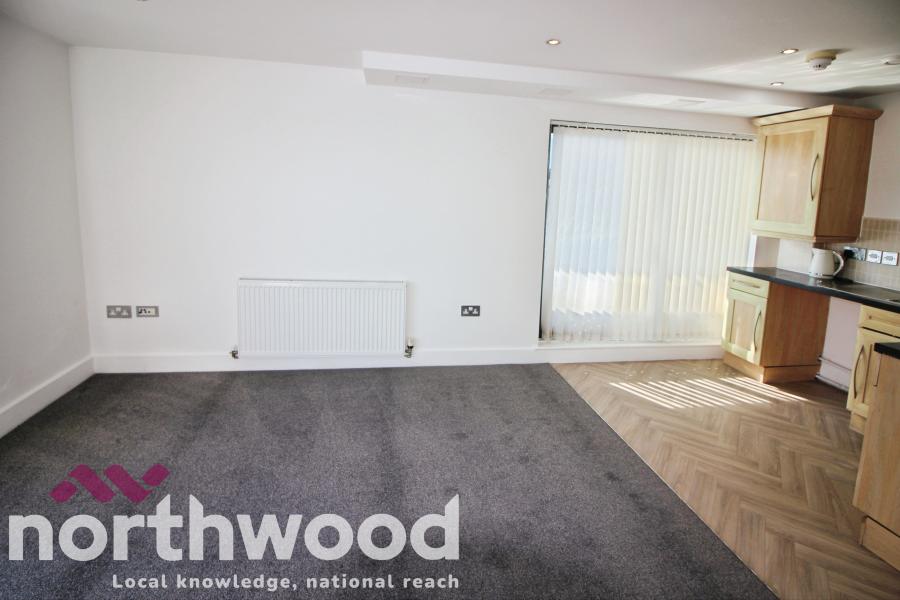 Flat Esplanade in Southport