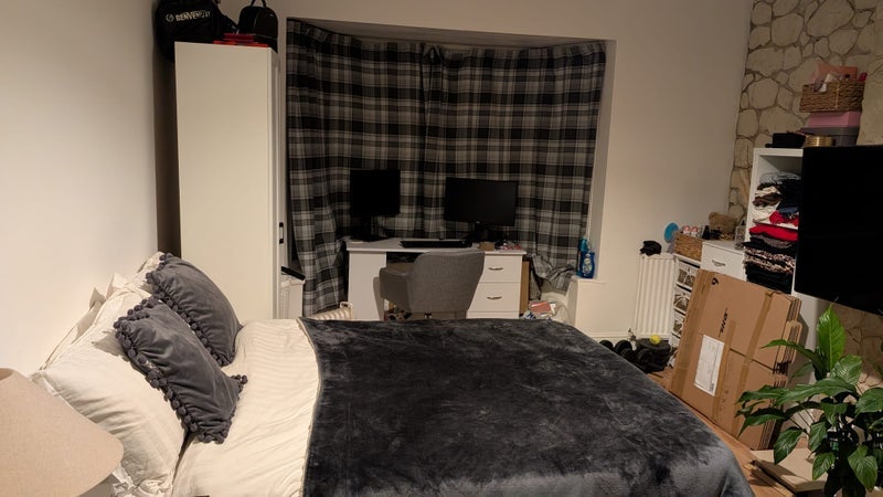 Room Upper Tulse Hill in Greater London