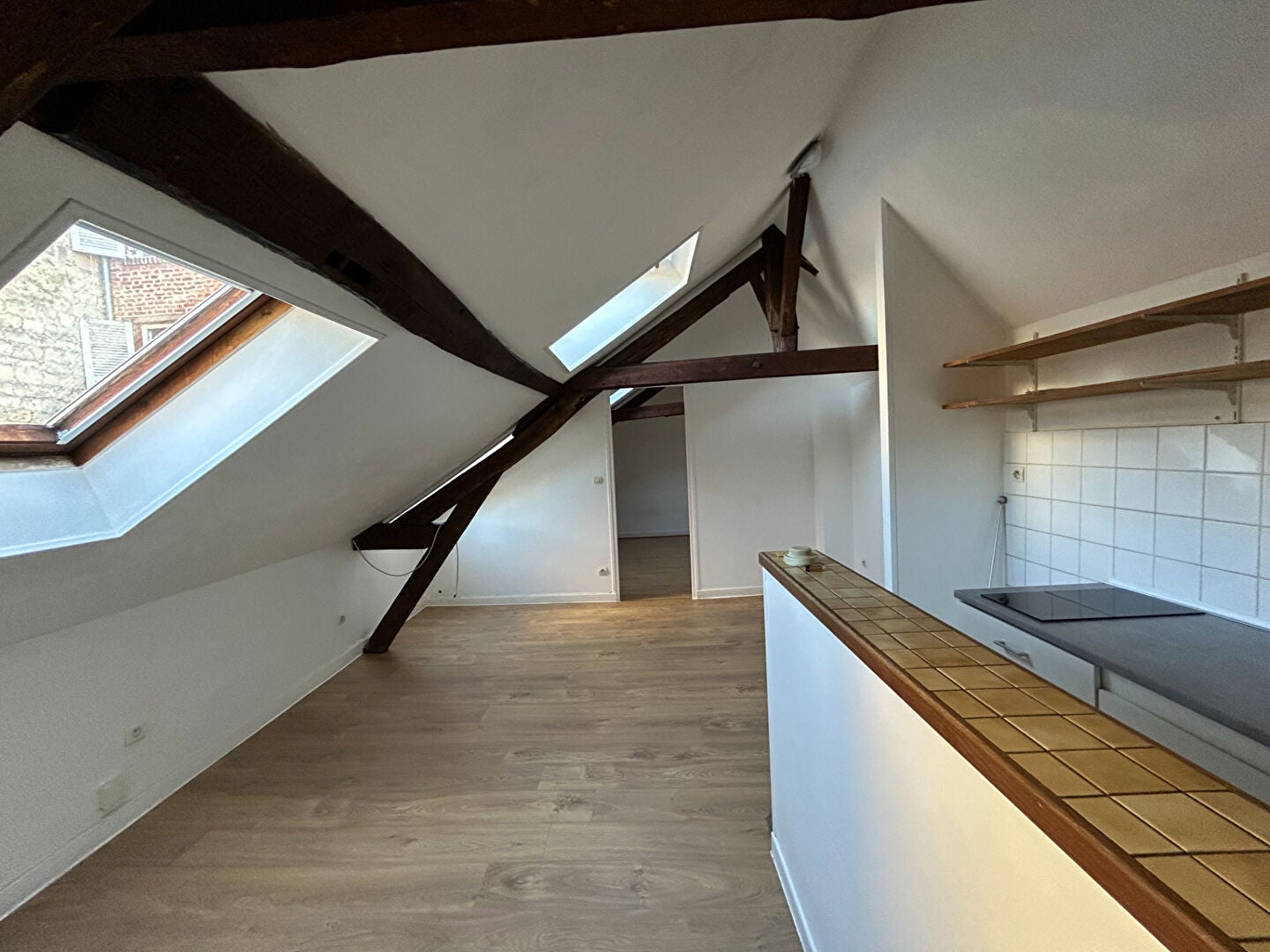 Flat D 831 in Nampteuil-sous-Muret