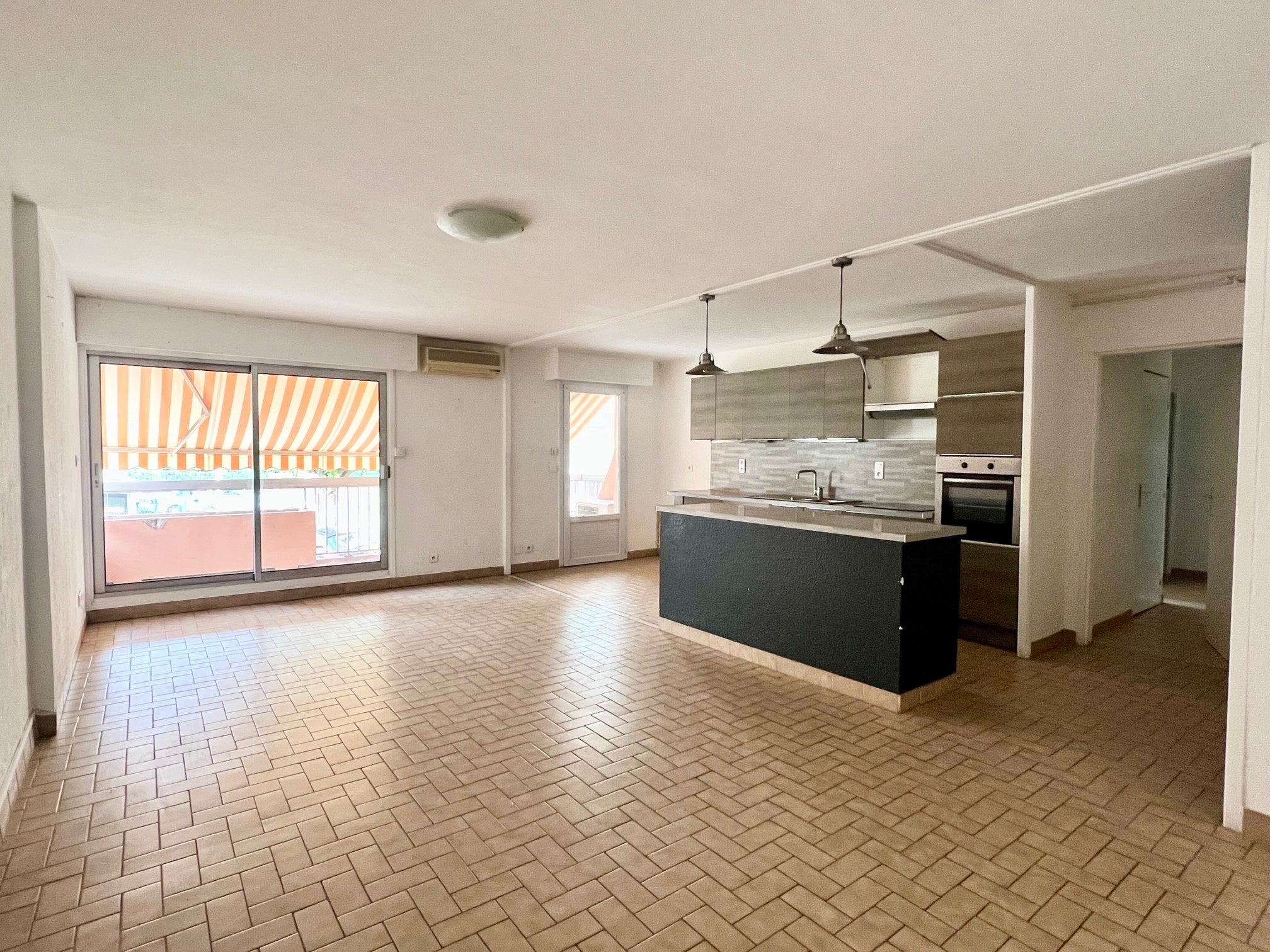 Appartement Chemin du Mas de Vignolles à Nîmes