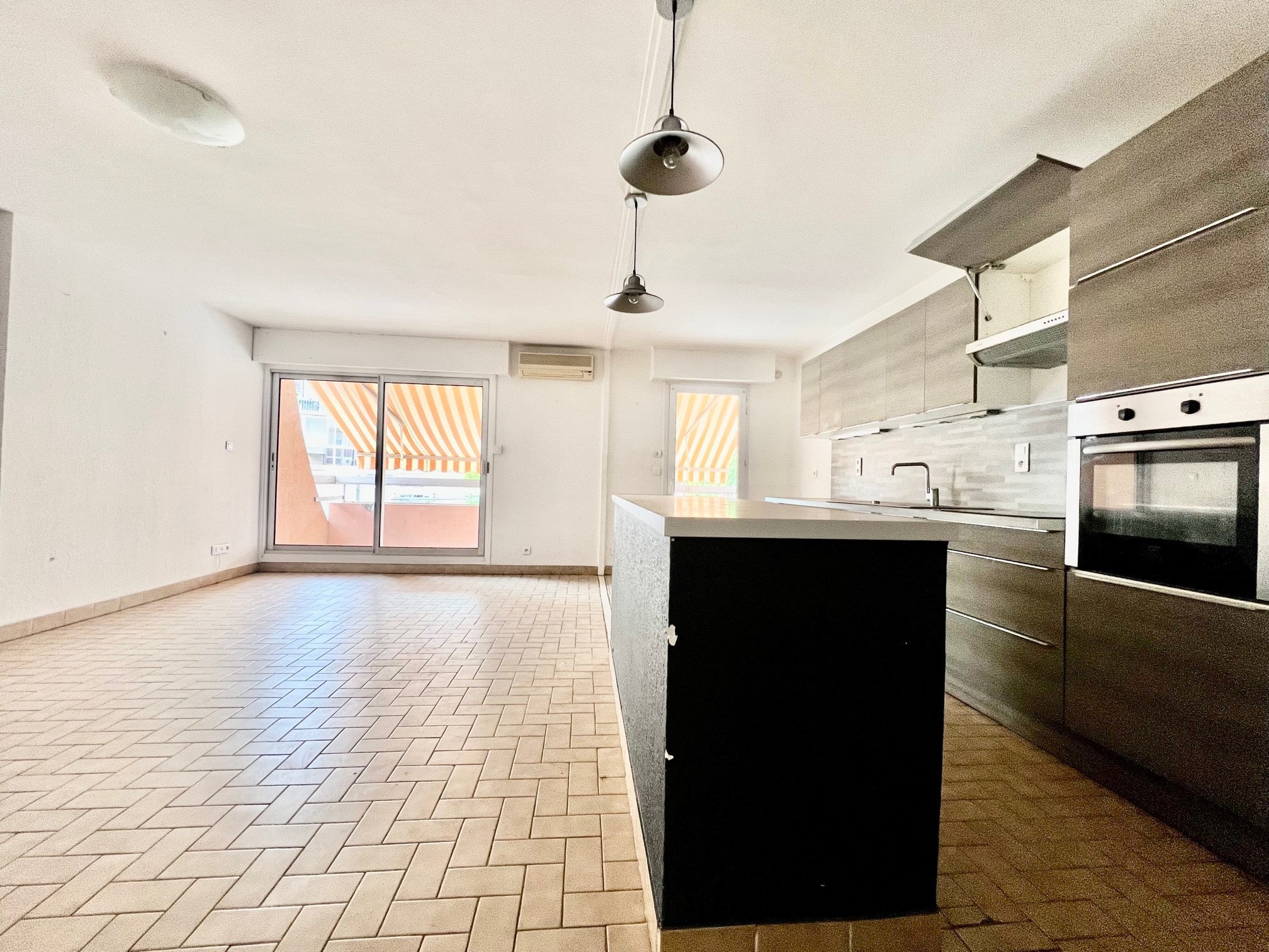 Appartement Chemin du Mas de Vignolles à Nîmes