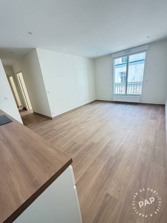 Flat Rue de Suresnes in Garches