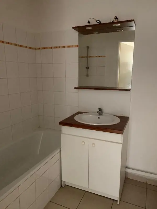 Flat Rue de la Rafinette in Génissac