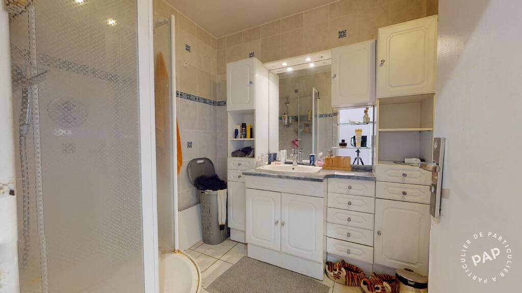 Chambre Rue Père André Jarlan à Évry