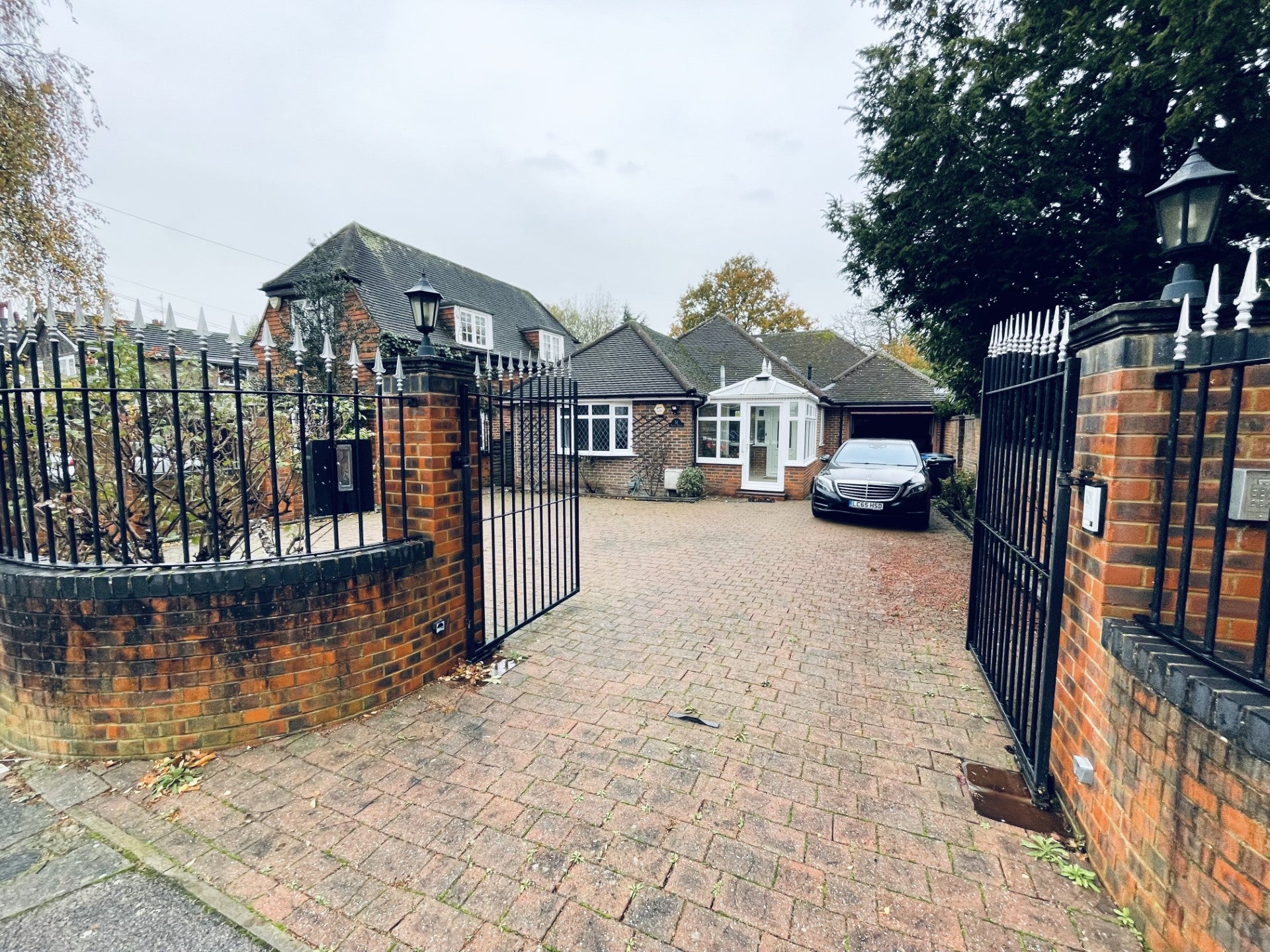 House Thetford Road in Greater London