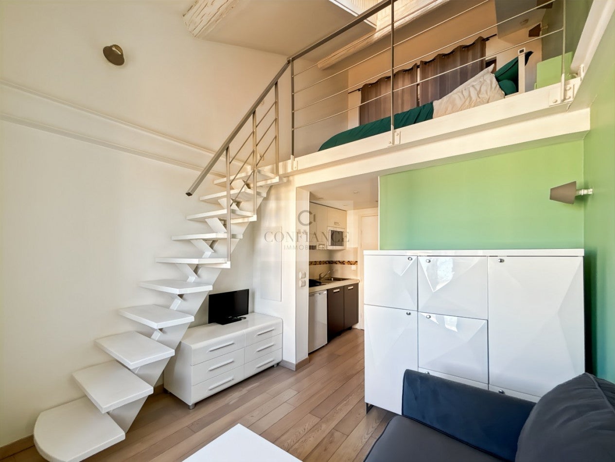 Appartement Place Garibaldi à Nice