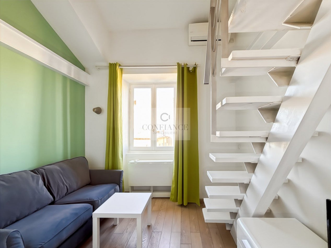 Appartement Place Garibaldi à Nice