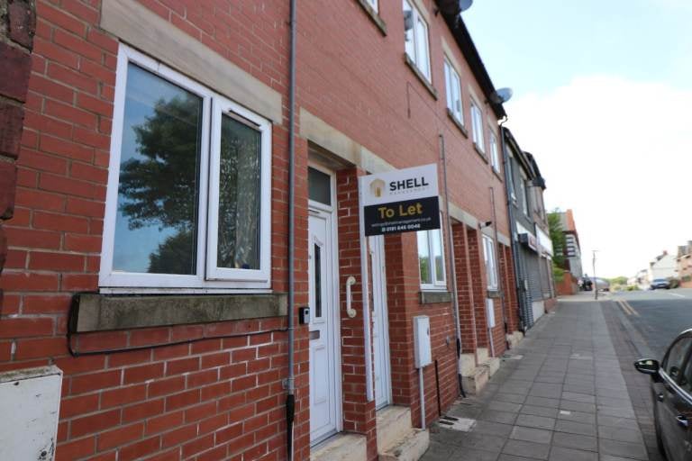 Flat Queen Alexandra Road in Seaham