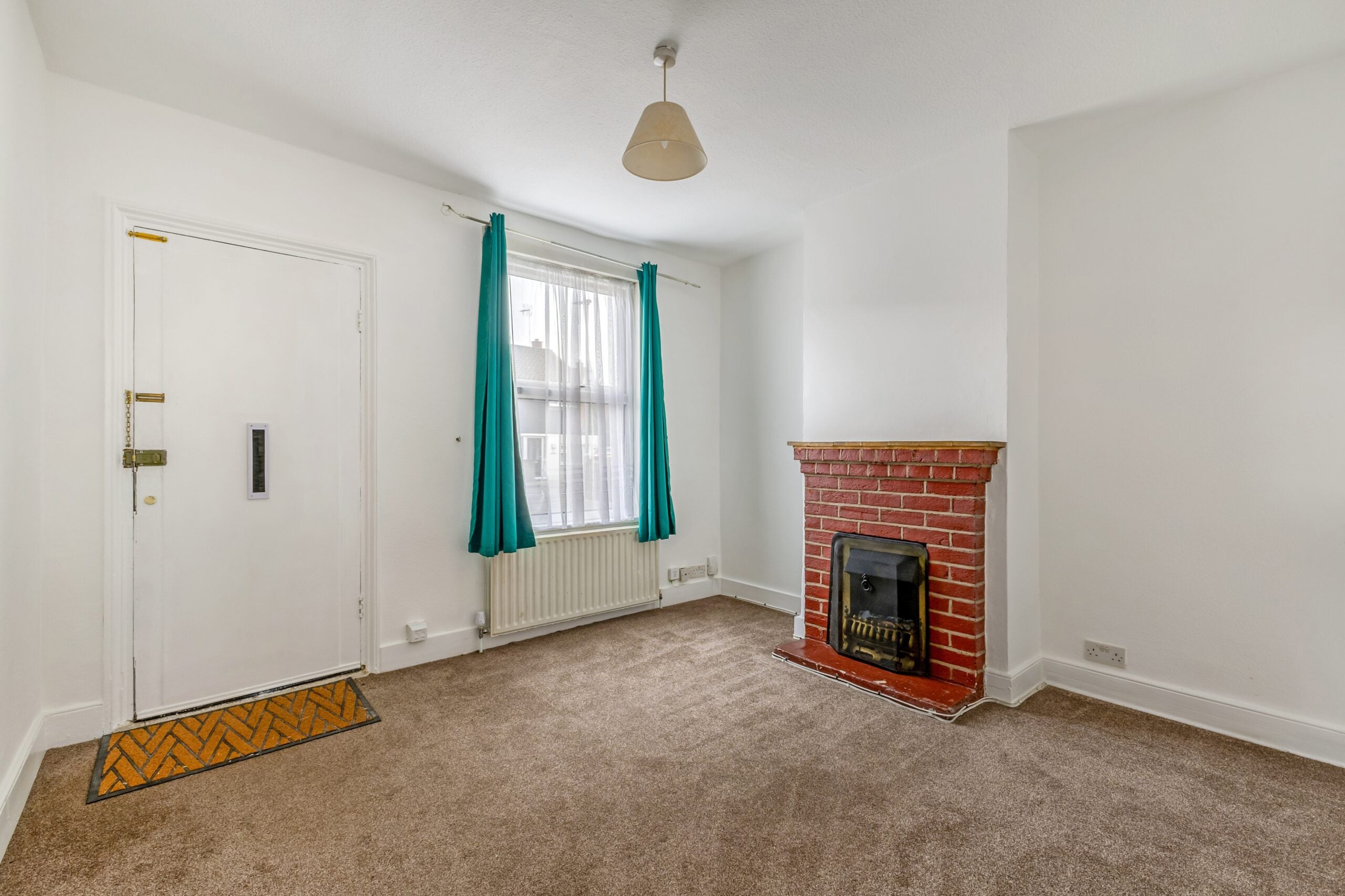 House Nursery Road in Broxbourne