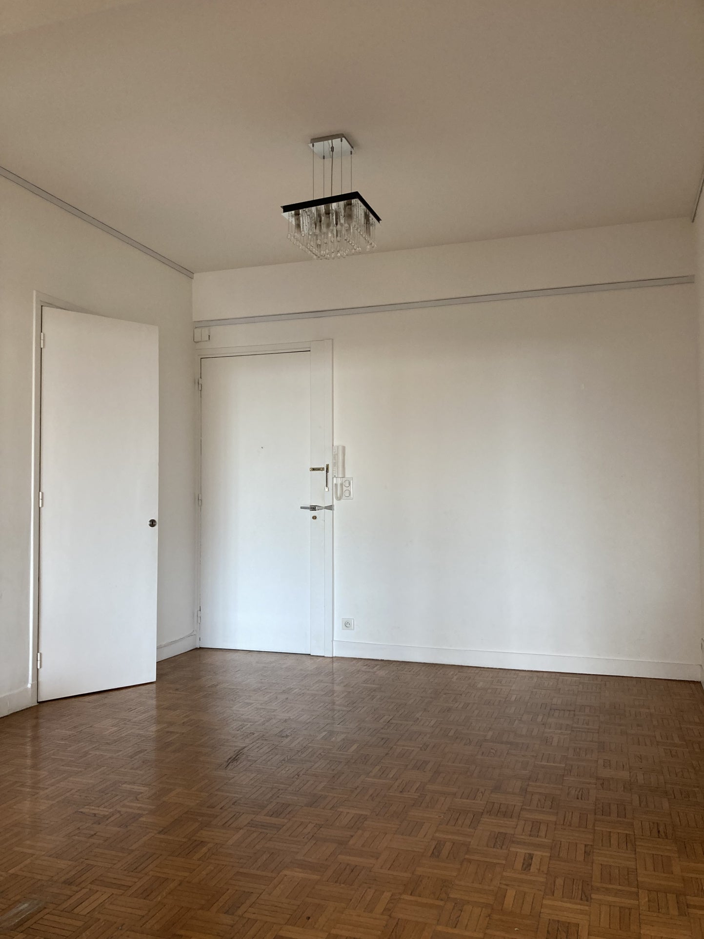 Flat Boulevard Michelet in Marseille