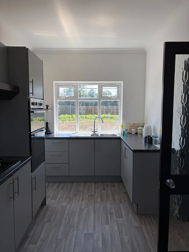House Farm Road in Greater London