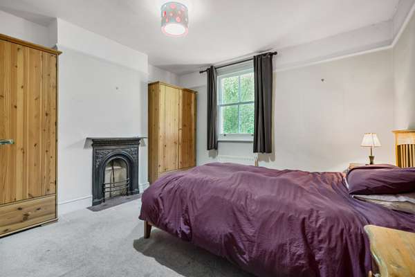 House St Margarets Road in Greater London