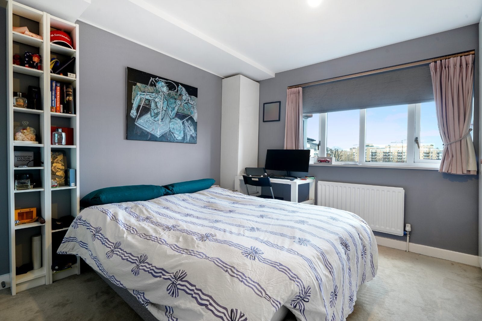 Flat Portman Gate in City of Westminster