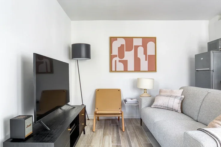 Appartement Rue du Colisée à Paris