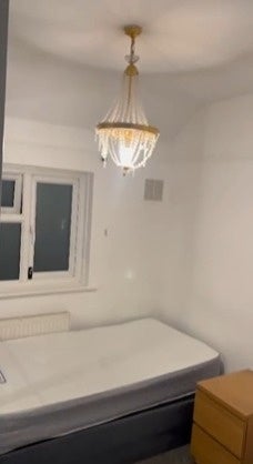 House Purley Way in Greater London