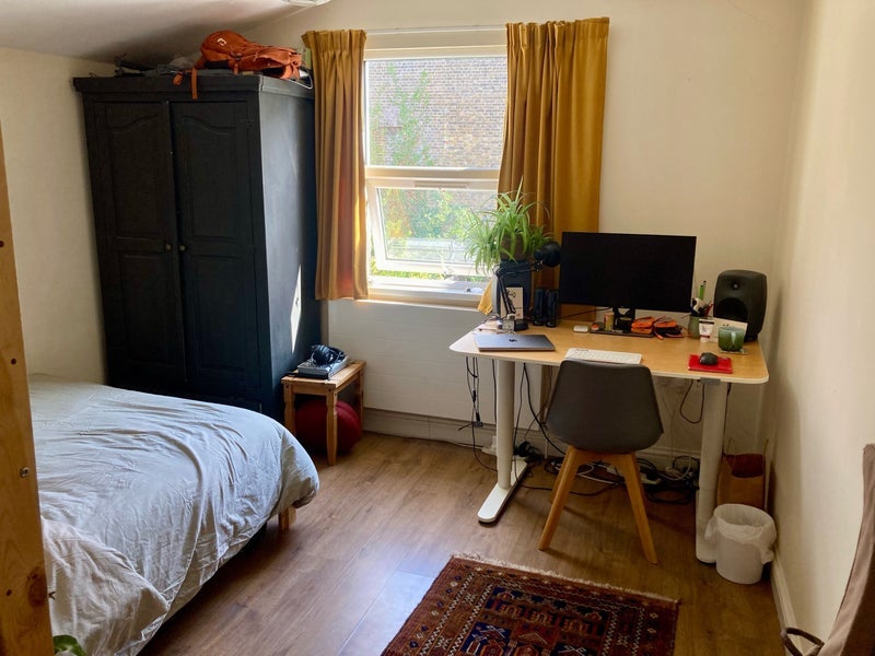 Room Whitburn Road in Greater London