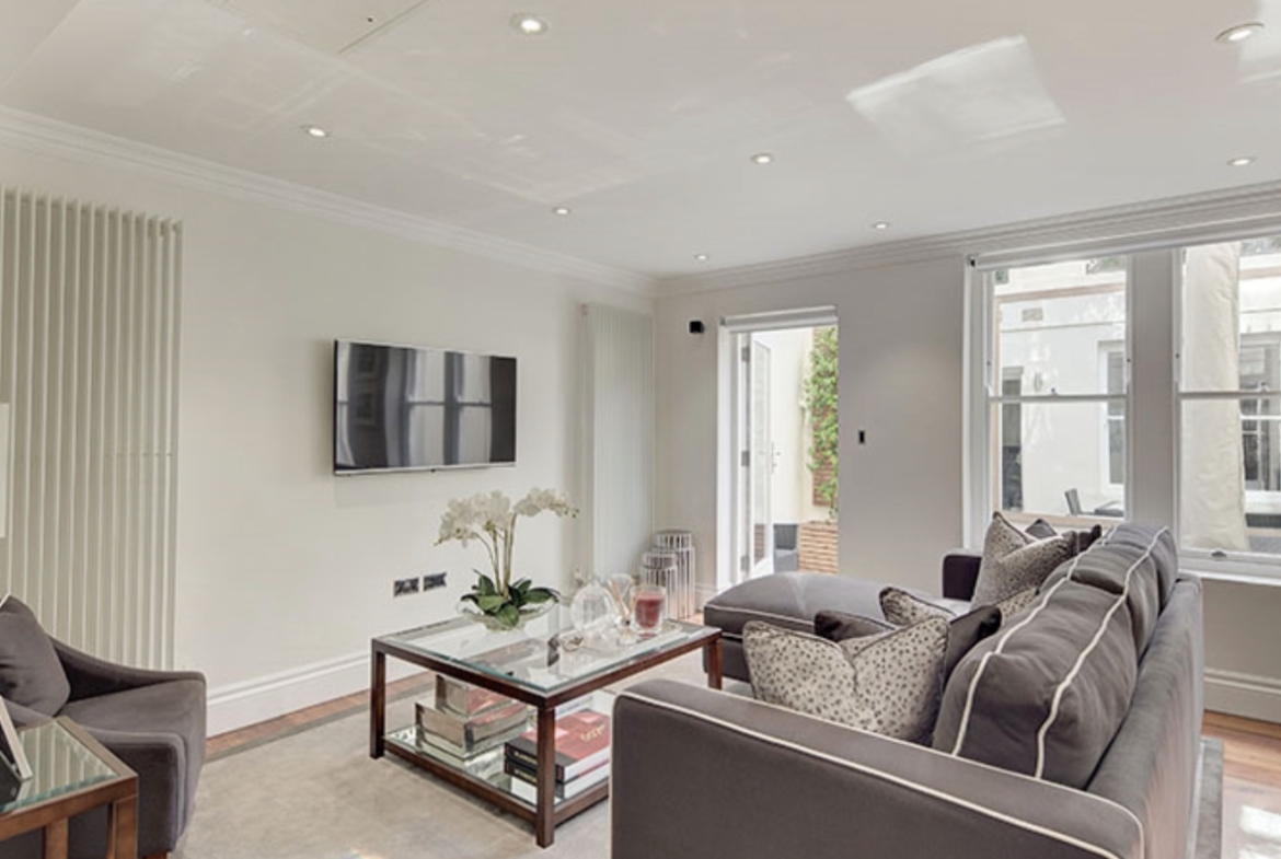 Flat Kensington Gardens Square in City of Westminster