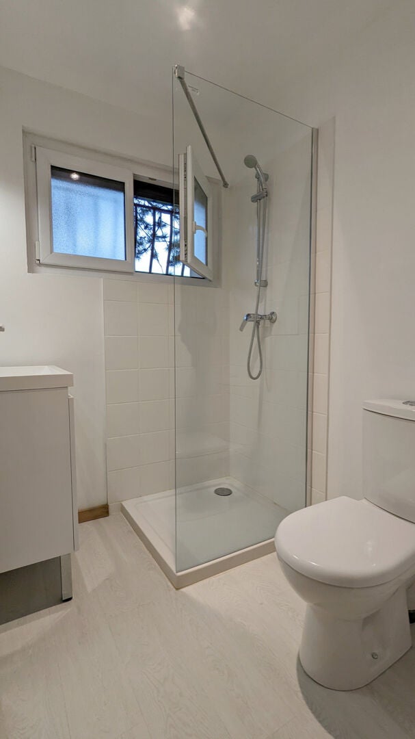 Chambre Rue Leverrier à Caen