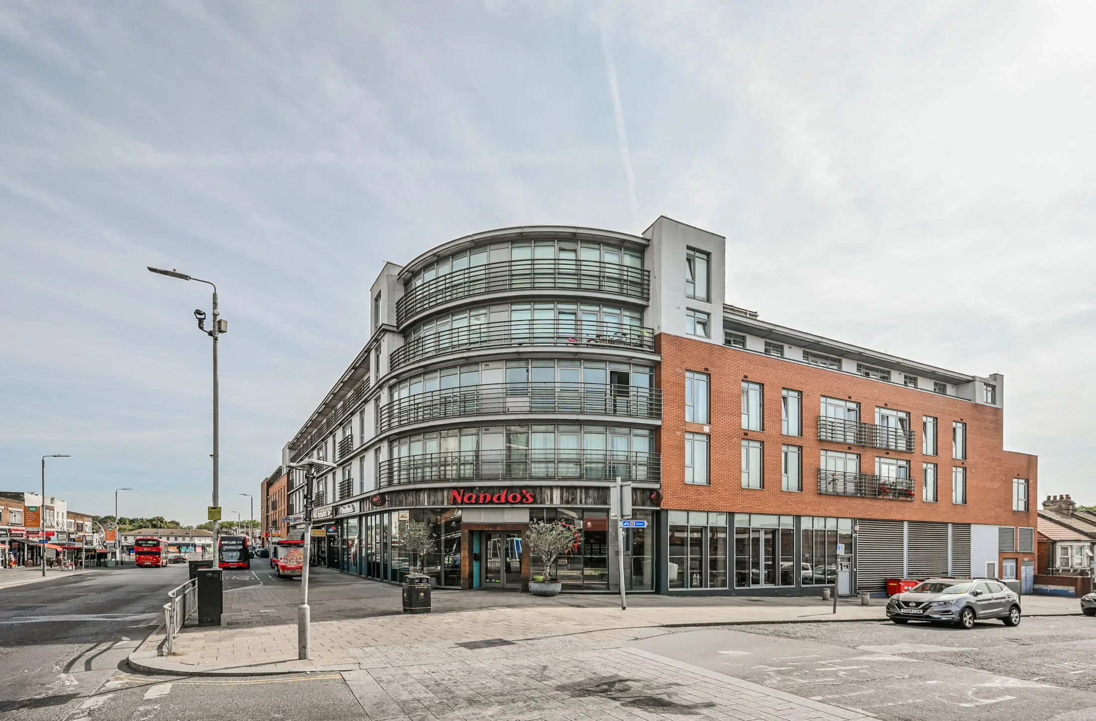 Flat Longbridge Road in Greater London