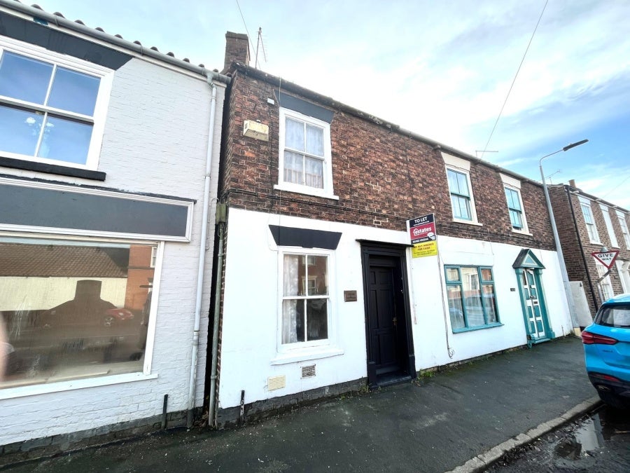 House High Street in Barrow-upon-Humber