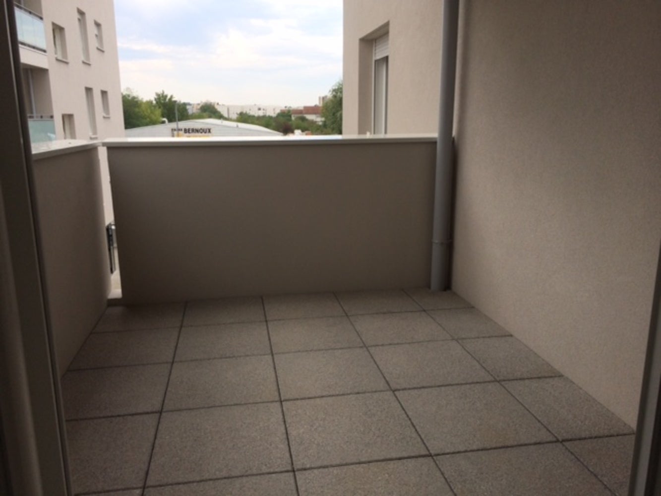 Appartement Rue Fulgencio Gimenez à Vaulx-en-Velin