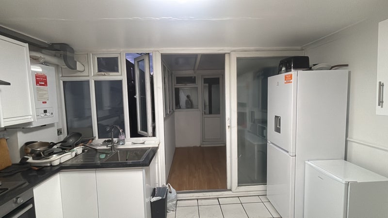 Room The Green in Greater London