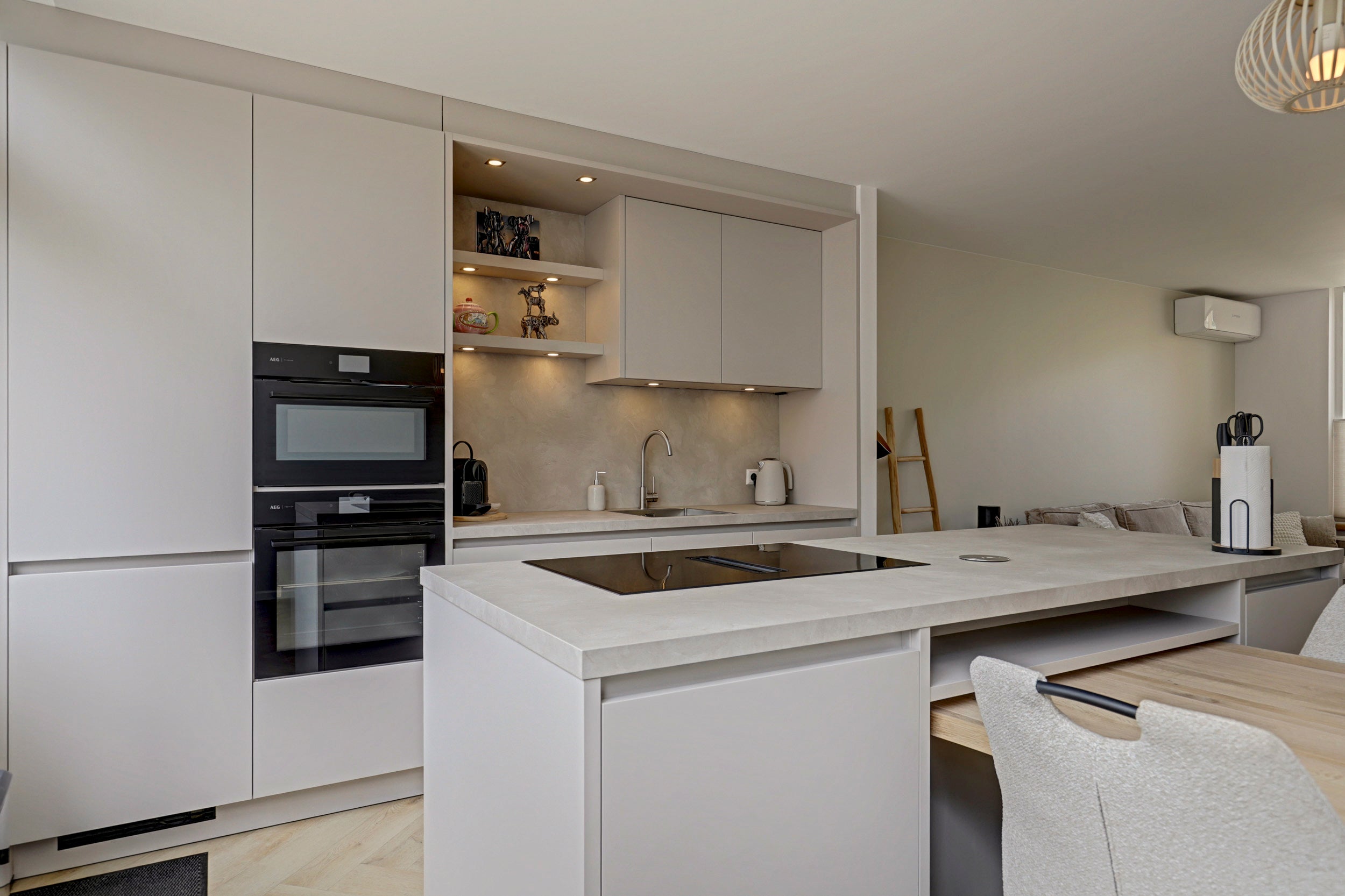 Tussenwoning te koop: Slangenburg 4, Zwijndrecht