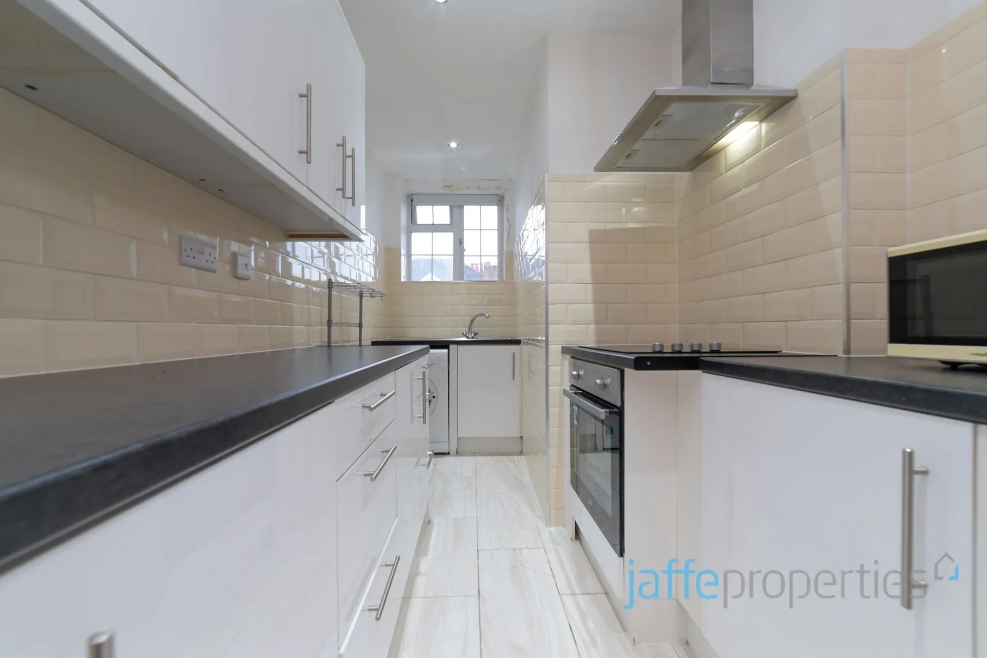 Flat West End Lane in Greater London