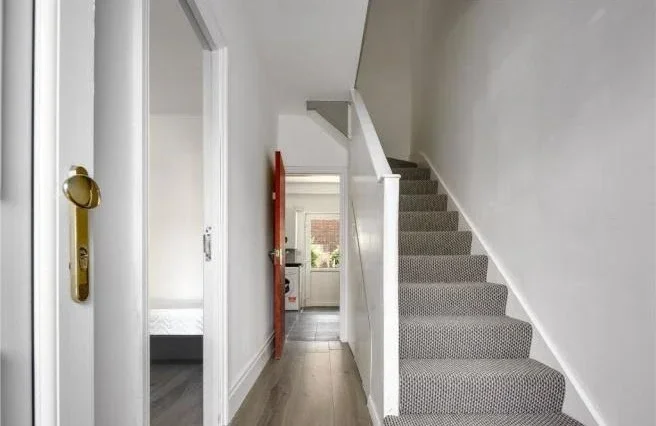 House Maroon Street in Greater London
