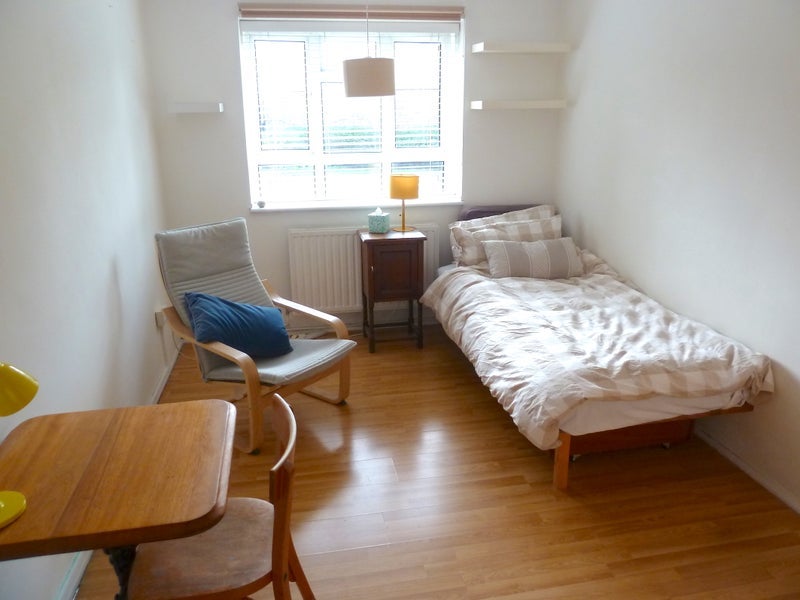 Room Glazebrook Close in Greater London