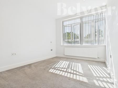 Flat Lime Tree Way in Basingstoke and Deane