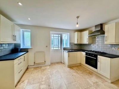 House Lawler Grove in Prescot