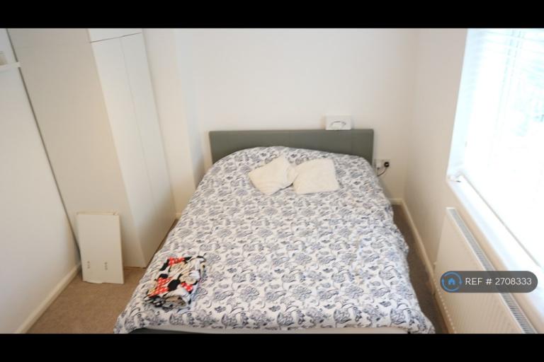 House Sedgebrook Road in Greater London