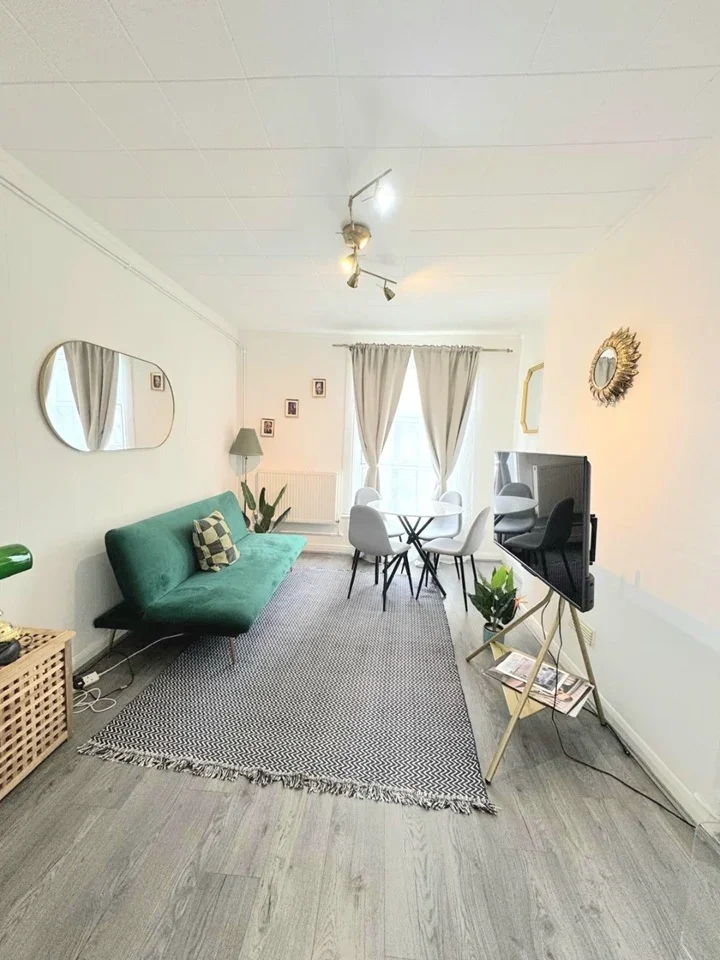 Flat Camden Road in Greater London