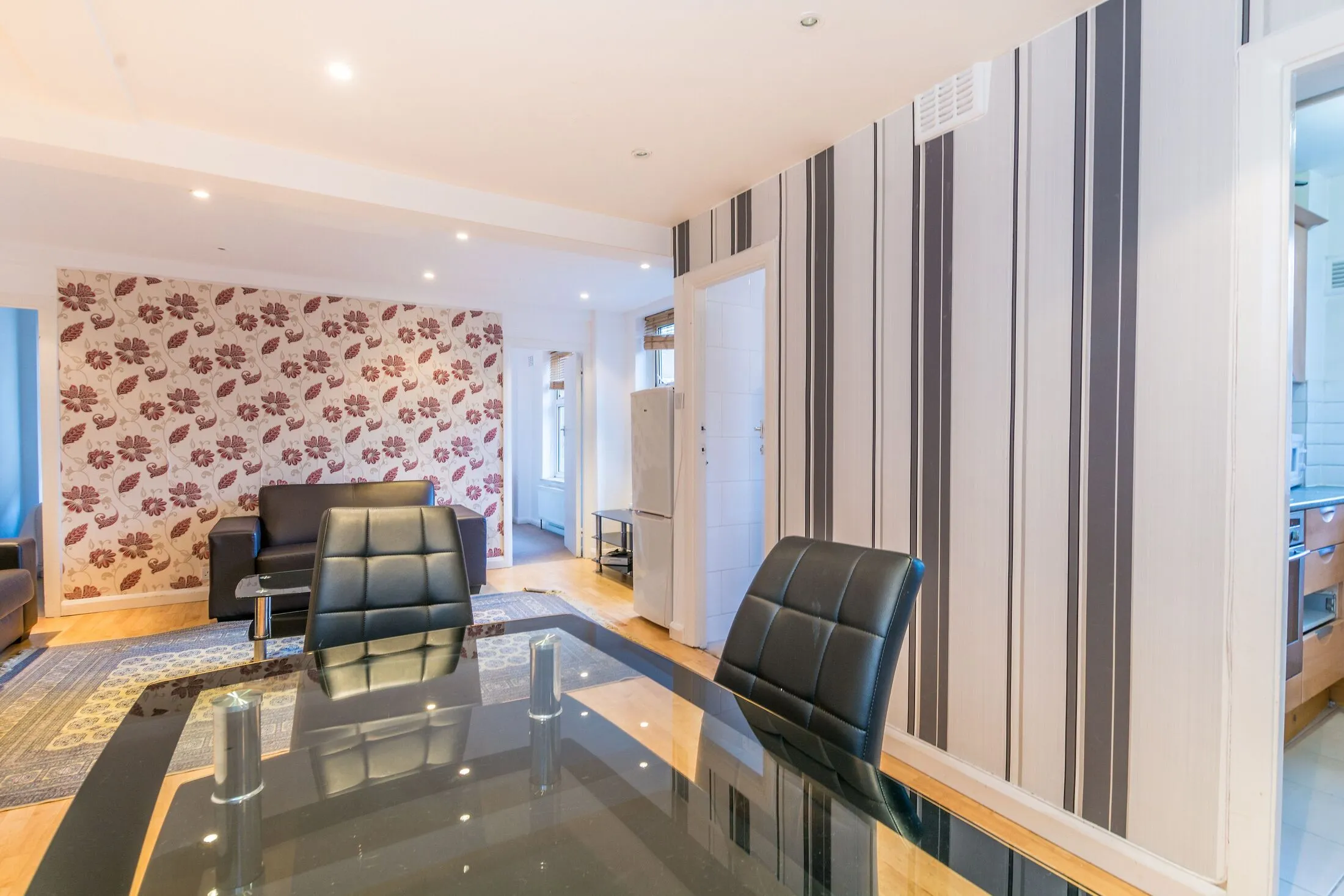 Flat Kendal Street in City of Westminster