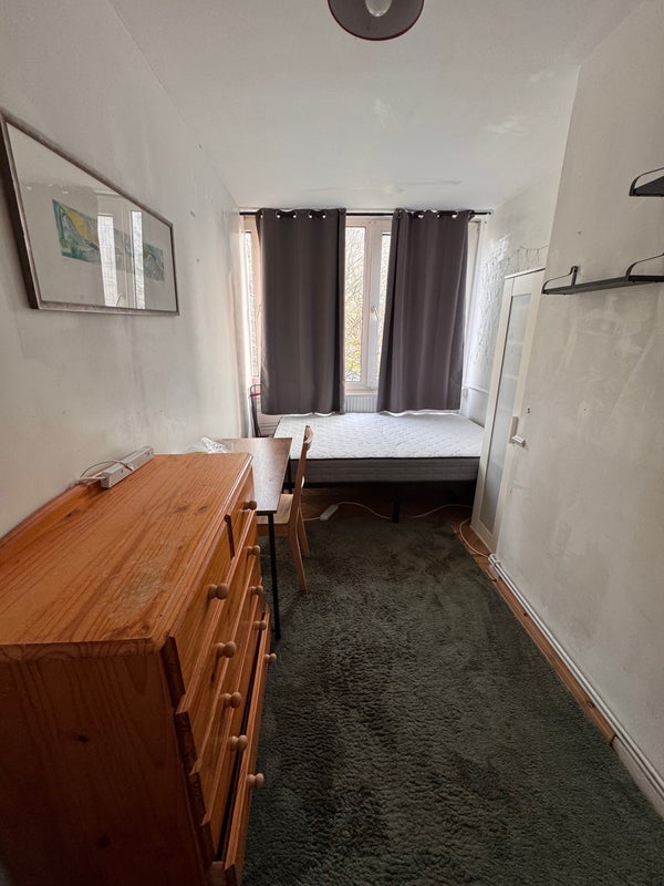 Room Sherfield Gardens in Greater London