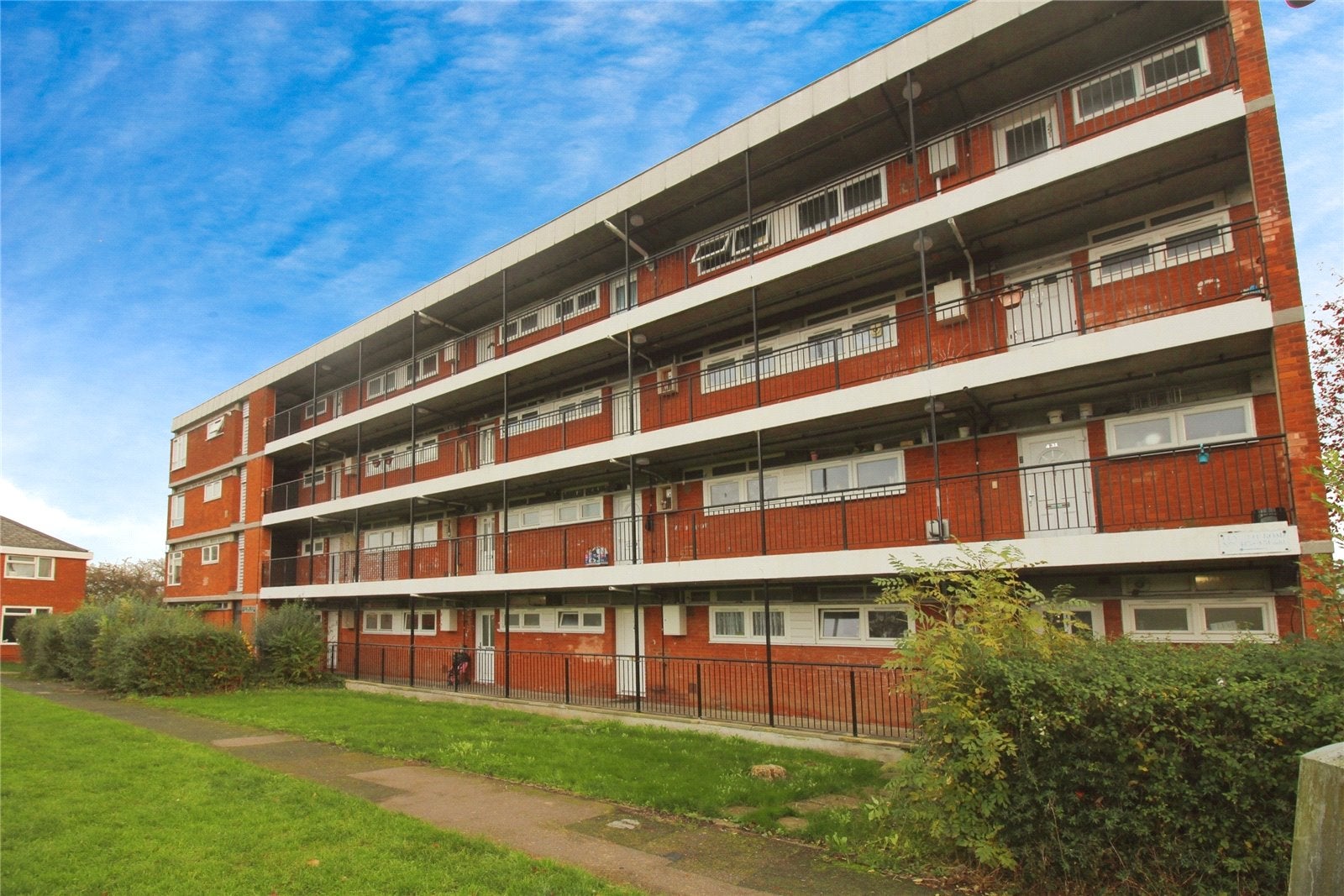 Flat Clay Hill Road in Basildon