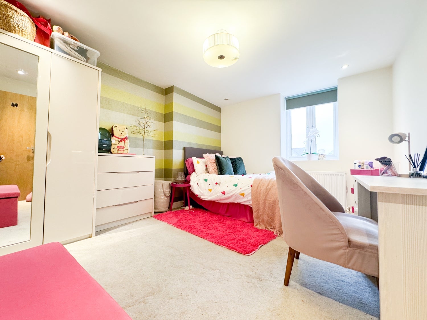 Flat Miskin Street in Cardiff