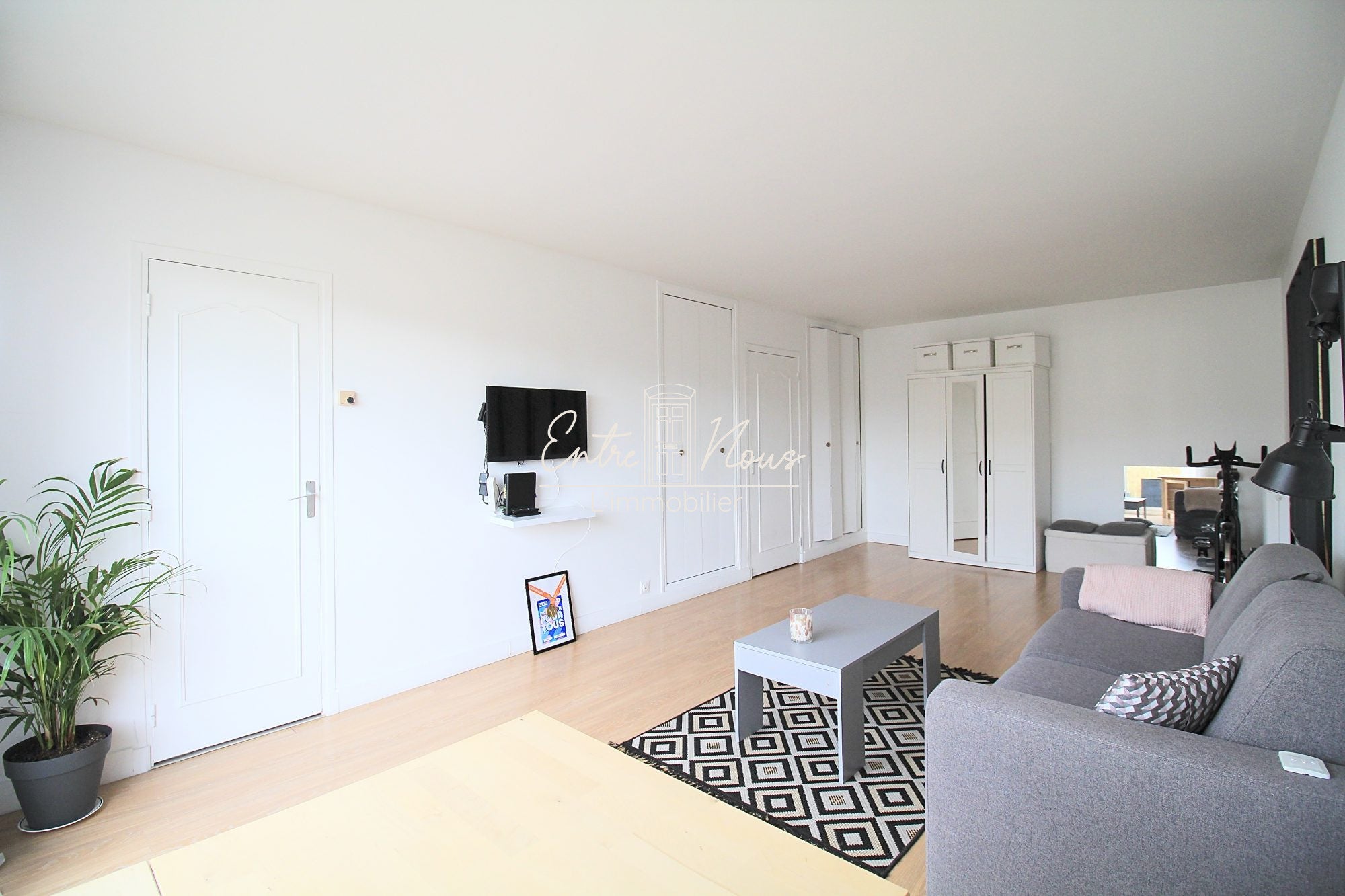 Flat Rue des Bourguignons in Asnières-sur-Seine