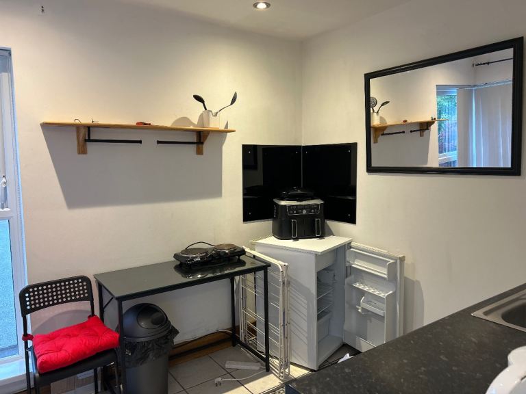 Flat Mount Merrion Gardens in Belfast