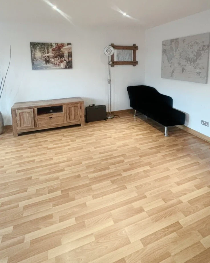 Flat West Harbour Road in City of Edinburgh