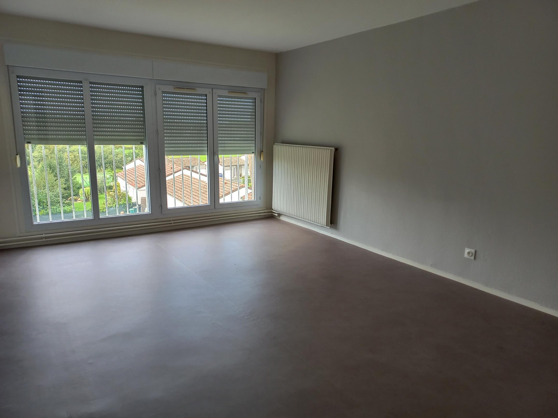 Appartement Résidence Charles Cassiat à Entrains-sur-Nohain
