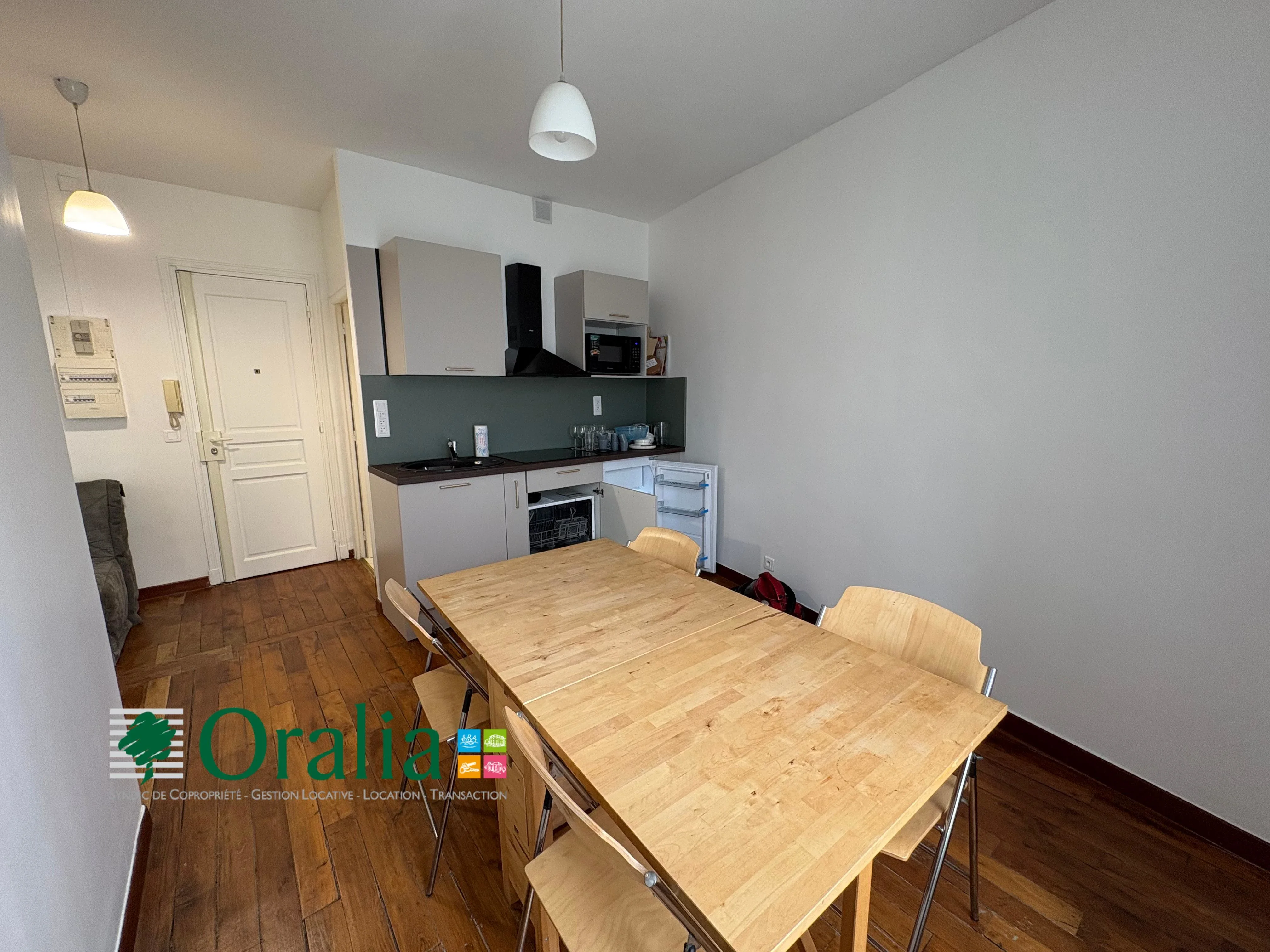 Flat Rue Fizeau in Suresnes