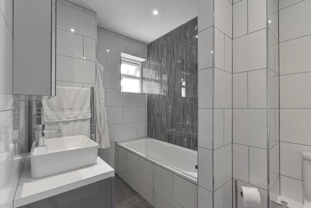 Flat Lovelace Gardens in Greater London