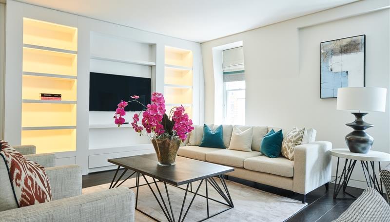 Flat Duke Street in City of Westminster