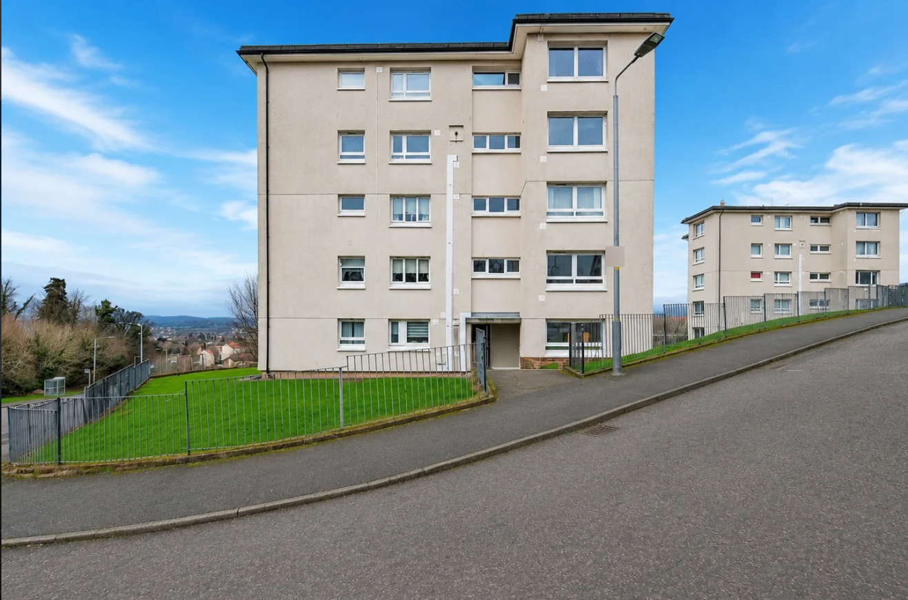 Flat Laurieston Way in Rutherglen